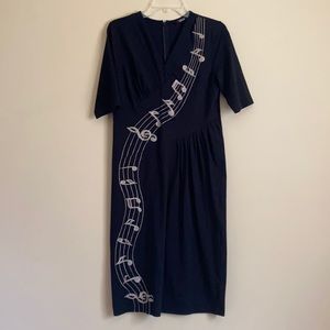 Women’s black dress, never worn